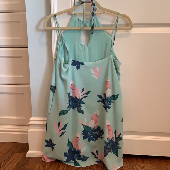 Patterned bright dress with bird design - Picture 2 of 3